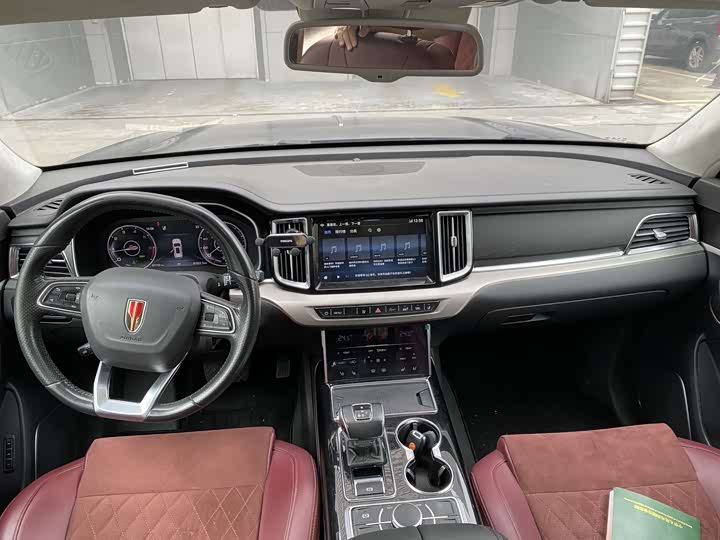 Фото 9 - Hongqi HS7