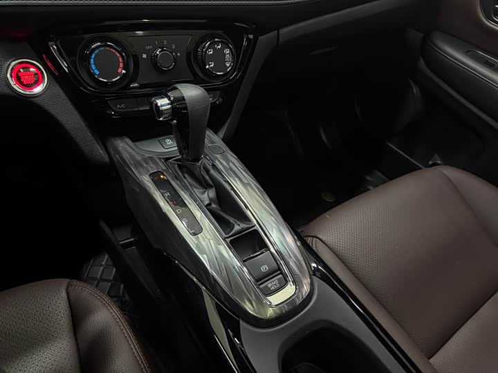 Фото 13 - Honda XR-V