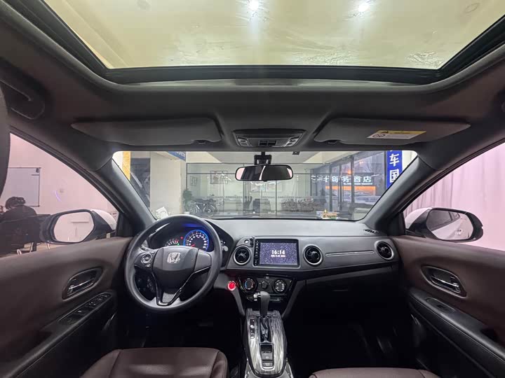 Фото 17 - Honda XR-V