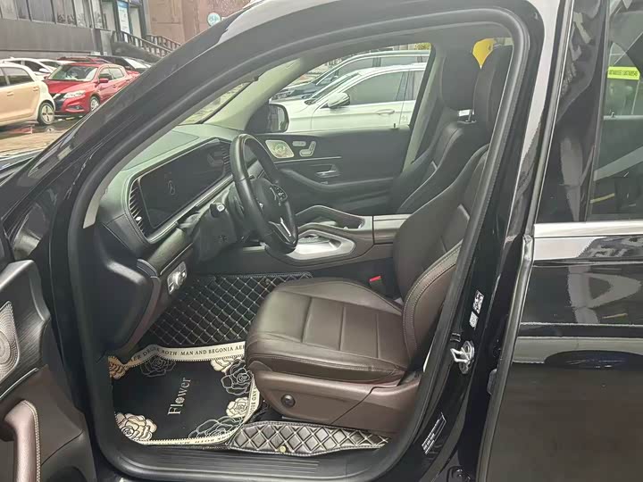 Фото 4 - Mercedes-Benz GLE-Class