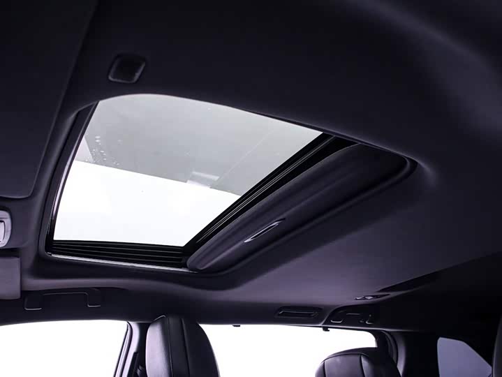 Фото 10 - Toyota Sienna