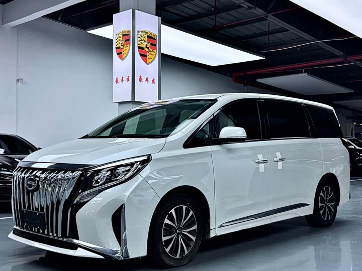 Фото 1 - GAC Trumpchi M8