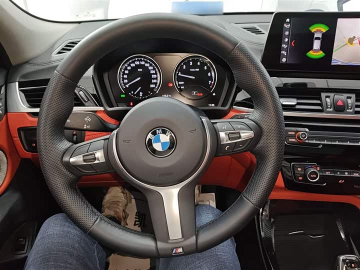 Фото 11 - BMW X2