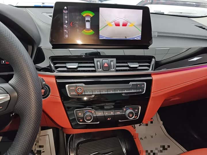 Фото 13 - BMW X2