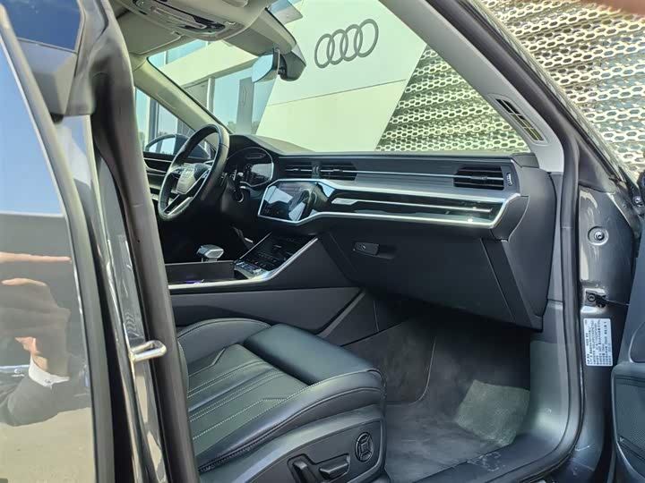 Фото 12 - Audi A7