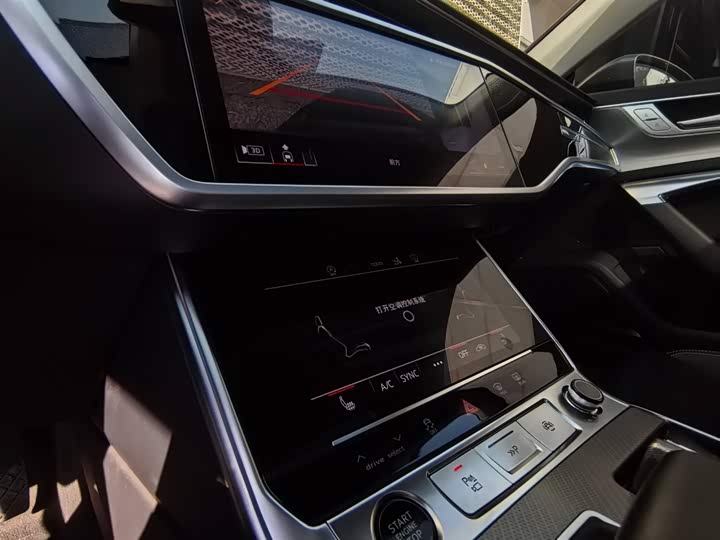 Фото 7 - Audi A7