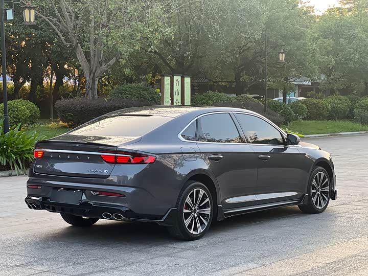 Фото 17 - Geely Preface