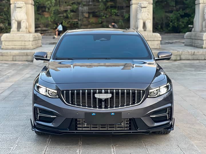 Фото 2 - Geely Preface