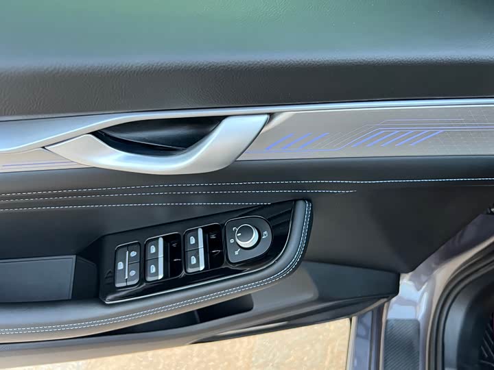 Фото 5 - Geely Preface