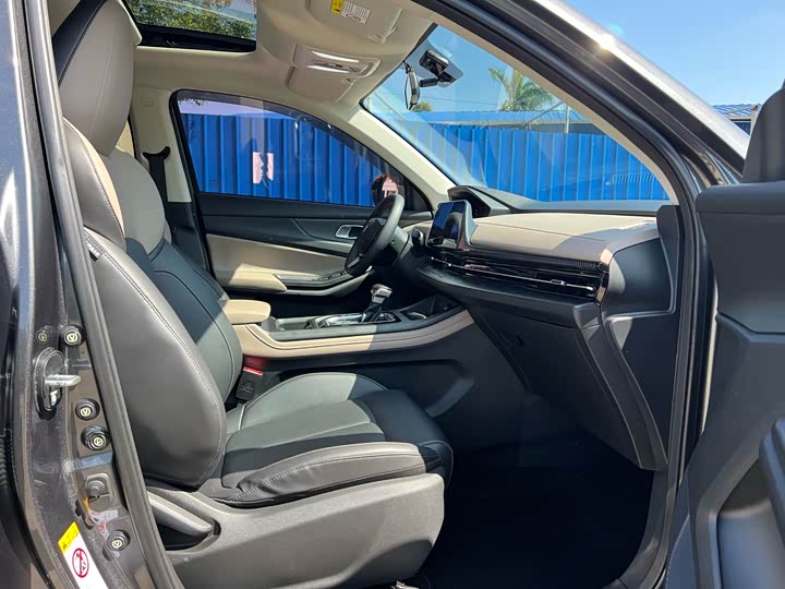 Фото 15 - Changan CS55 Plus