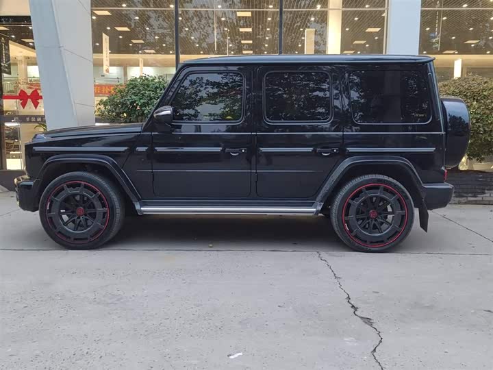 Фото 2 - Mercedes-Benz G-Class