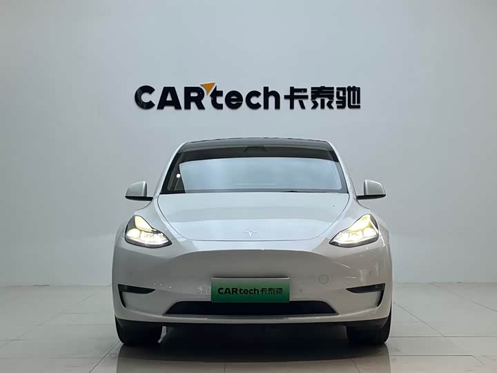 Фото 2 - Tesla Model Y