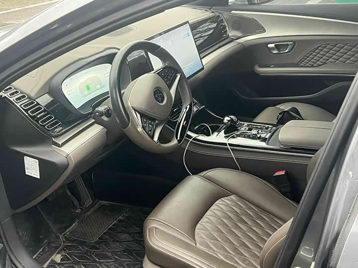 Фото 4 - BYD Han