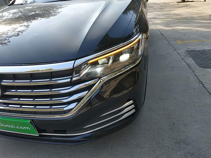 Фото 24 - Volkswagen Viloran