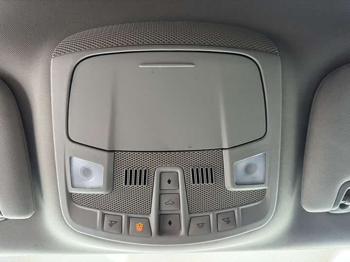 Фото 11 - Ford Mondeo