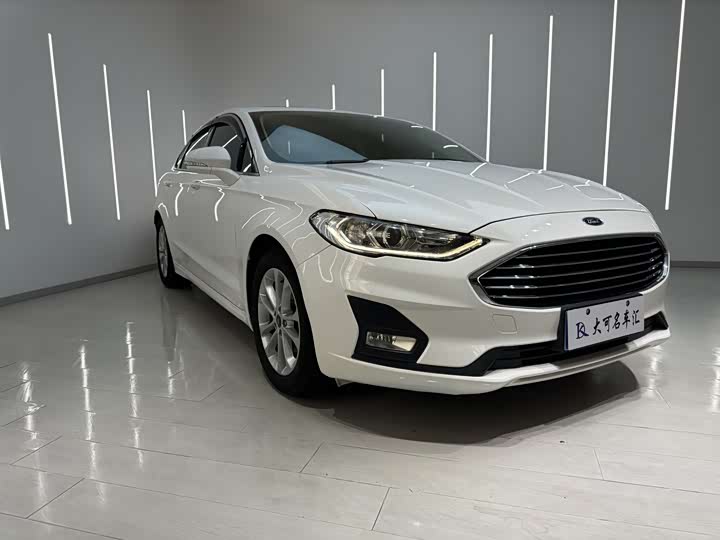 Фото 3 - Ford Mondeo