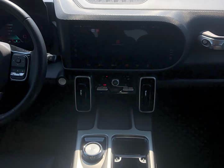 Фото 18 - Haval Dargo