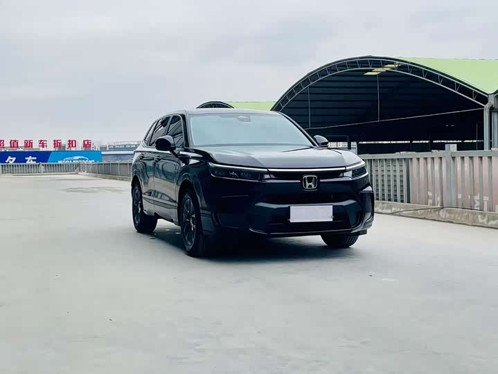 Фото 3 - Honda Breeze