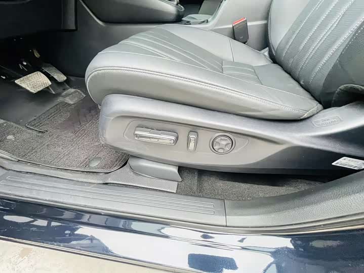 Фото 7 - Honda Breeze