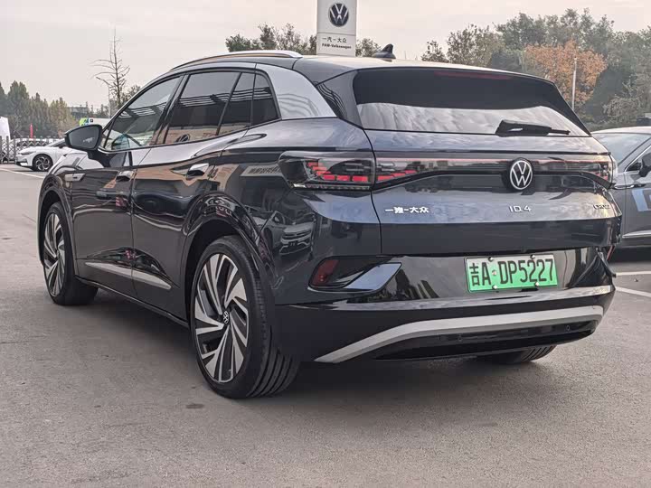 Фото 3 - Volkswagen ID.4 Crozz