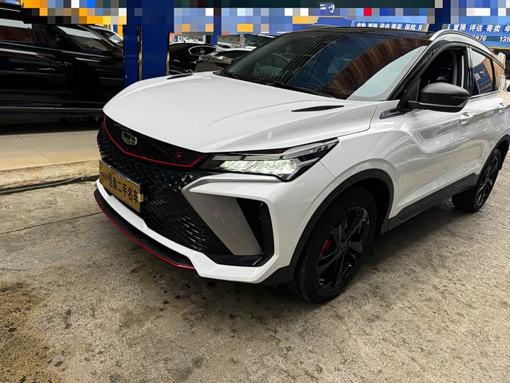 Фото 2 - Geely Coolray