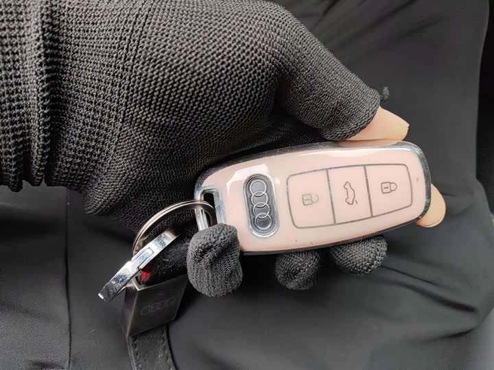 Фото 12 - Audi A3