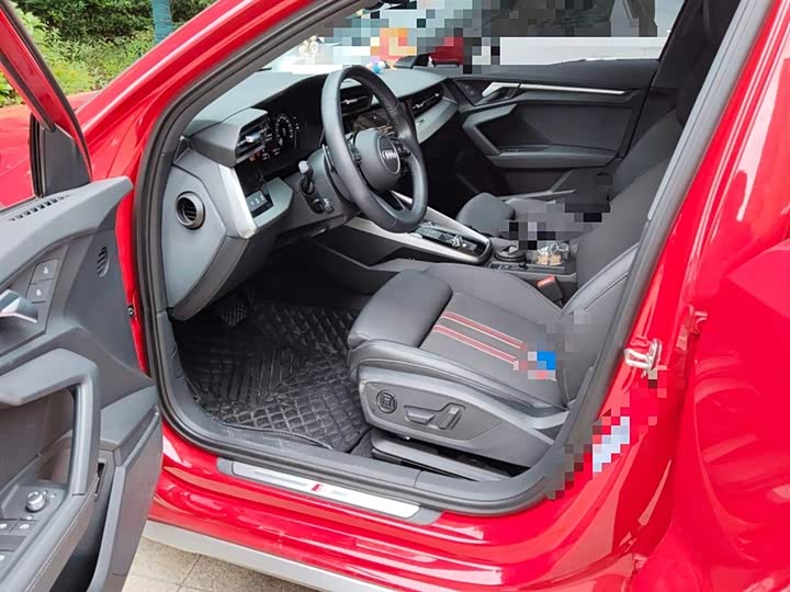 Фото 14 - Audi A3