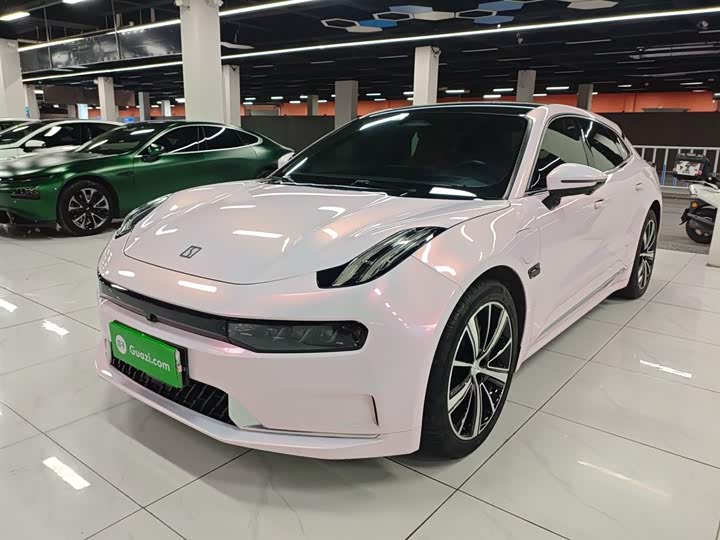 Фото 1 - Zeekr 001