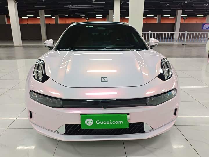 Фото 3 - Zeekr 001