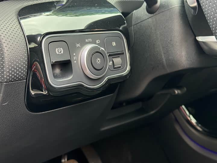 Фото 11 - Mercedes-Benz A-Class