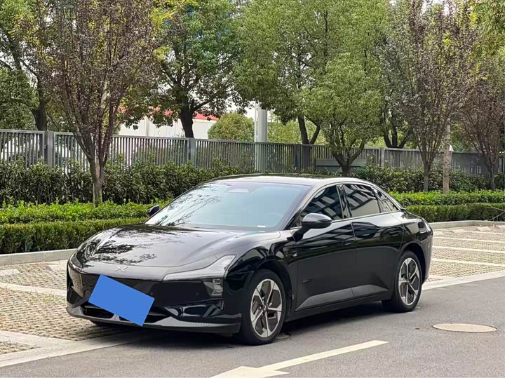 Фото 4 - XPeng Mona M03