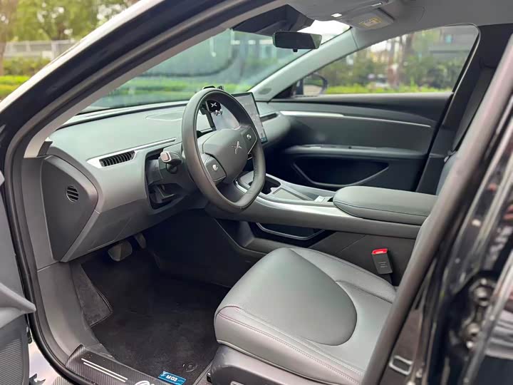 Фото 7 - XPeng Mona M03