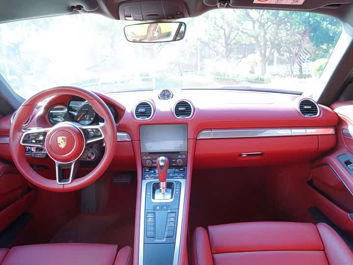 Фото 10 - Porsche 718