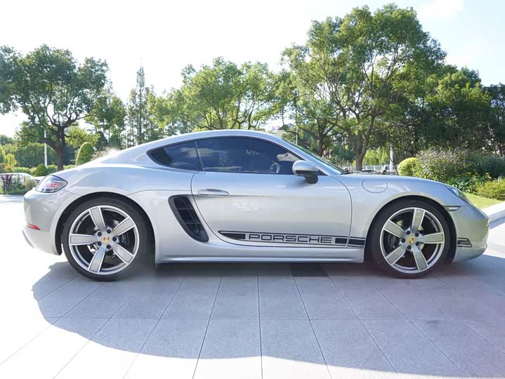 Фото 12 - Porsche 718