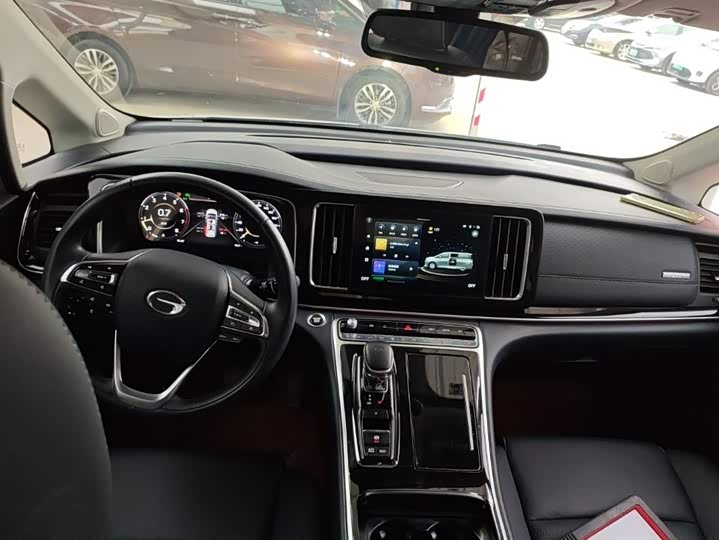 Фото 8 - GAC Trumpchi M8