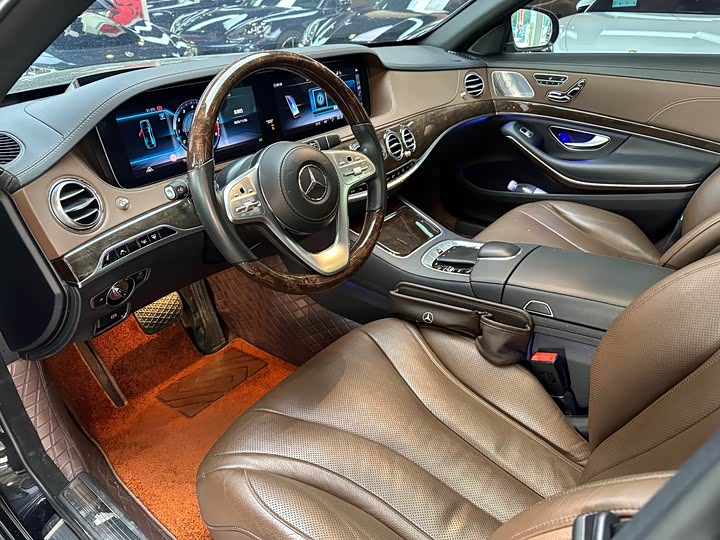 Фото 3 - Mercedes-Benz S-Class