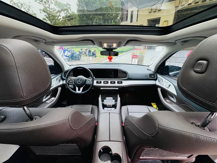 Фото 9 - Mercedes-Benz GLE-Class