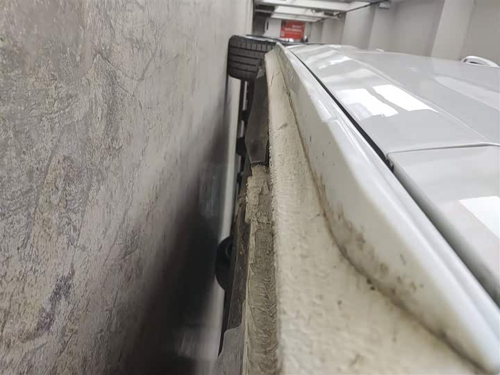 Фото 21 - Audi A4L