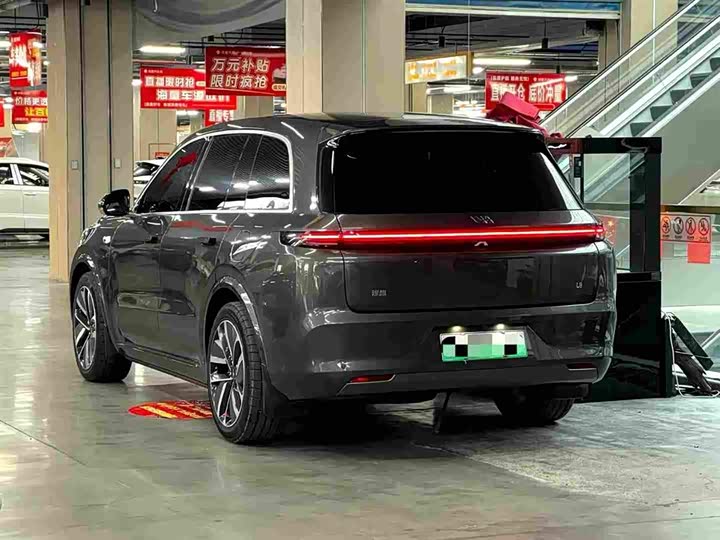 Фото 3 - LiXiang L8