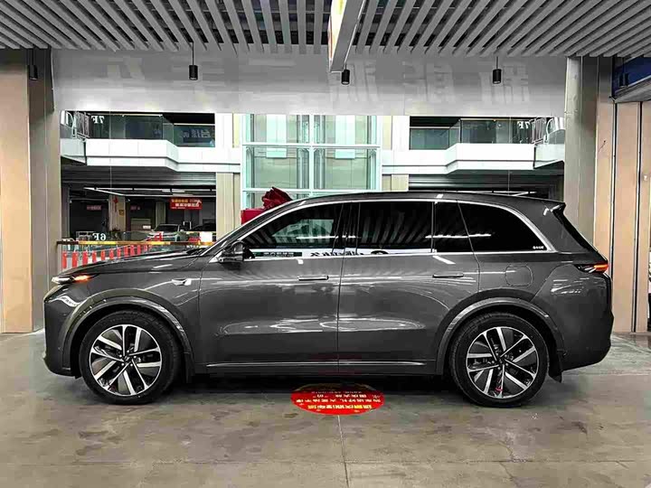 Фото 8 - LiXiang L8