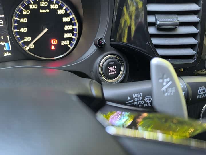 Фото 22 - Mitsubishi Outlander