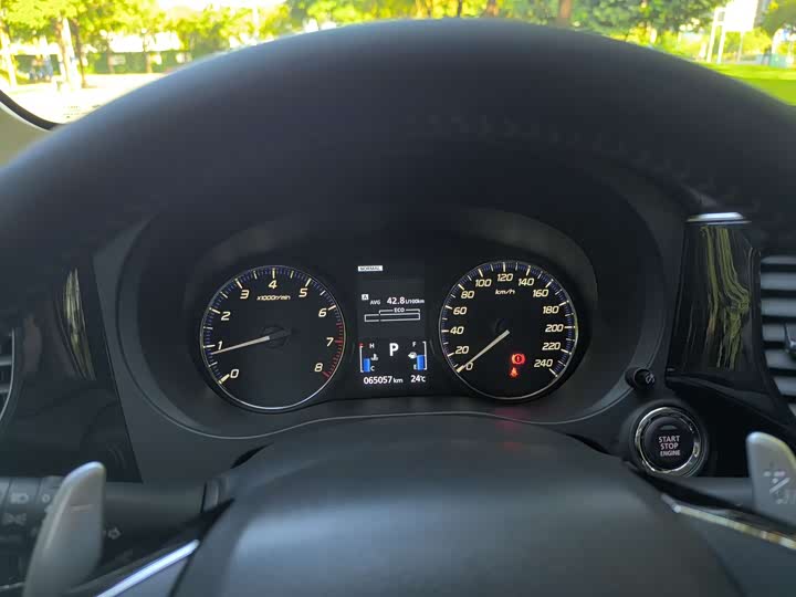 Фото 27 - Mitsubishi Outlander