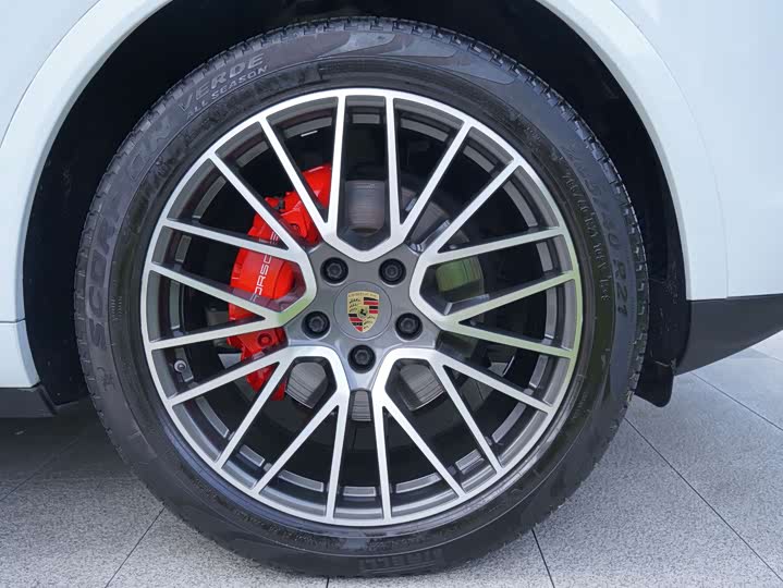 Фото 4 - Porsche Cayenne