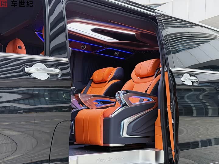 Фото 11 - Mercedes-Benz Vito