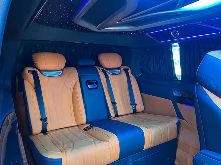 Фото 17 - Mercedes-Benz Vito