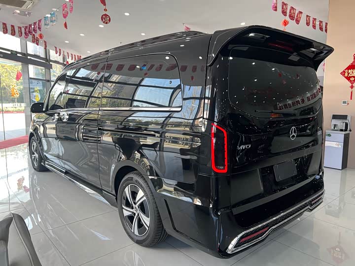 Фото 22 - Mercedes-Benz Vito