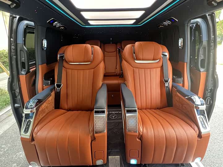 Фото 7 - Mercedes-Benz Vito