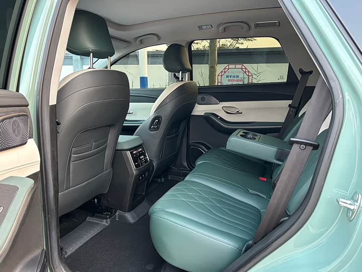 Фото 8 - Jetour Shanhai L9