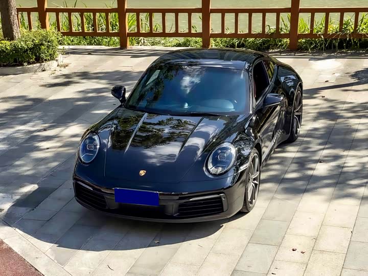 Фото 1 - Porsche 911