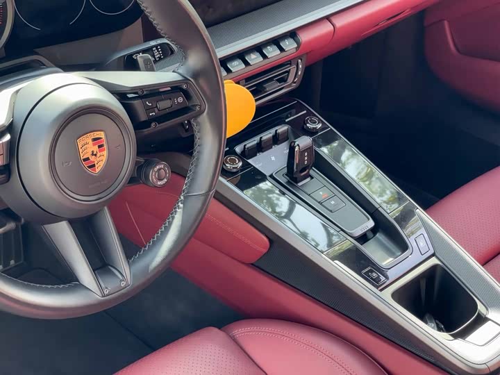 Фото 12 - Porsche 911